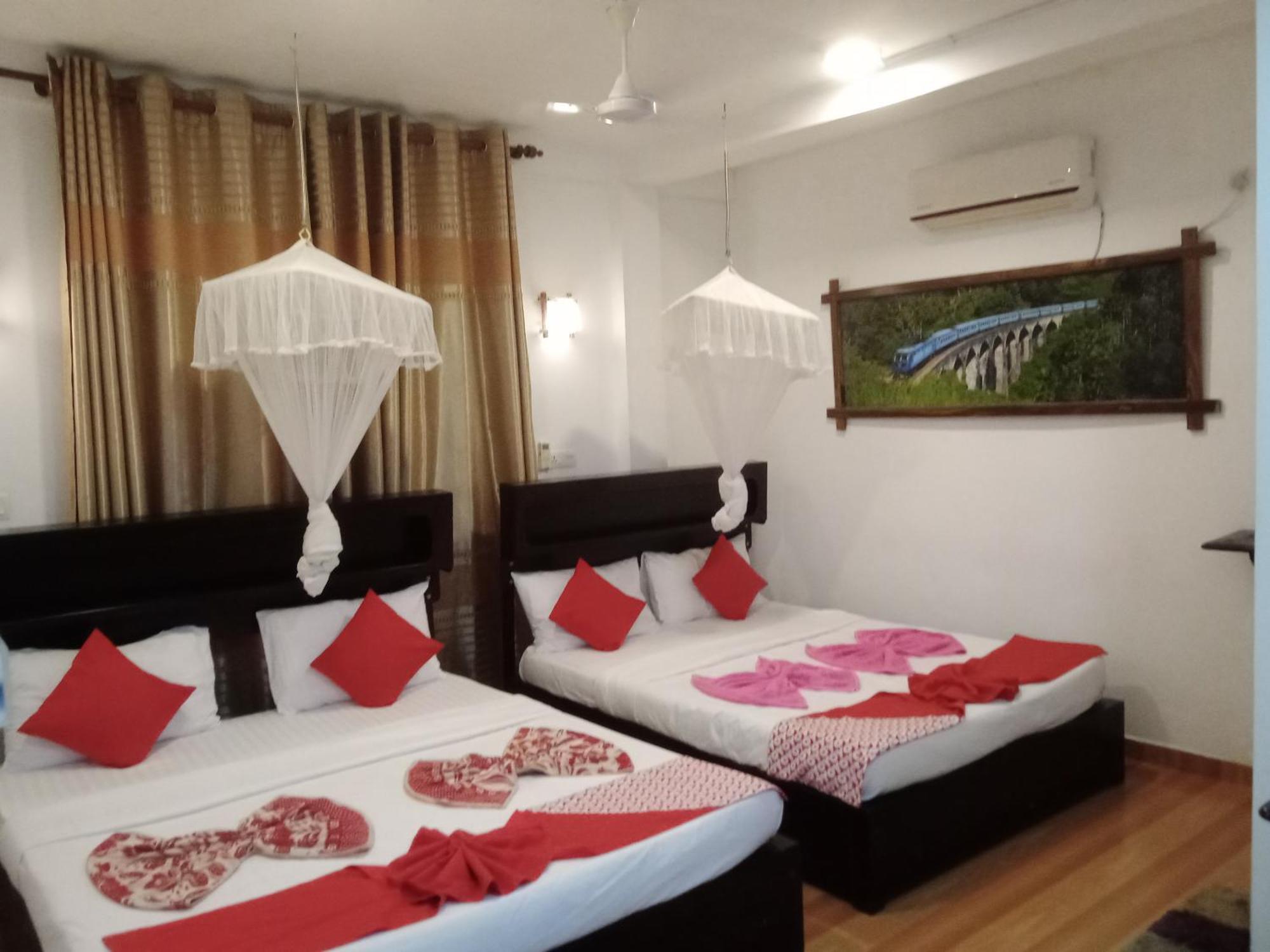 Hotel Awon Mirissa Esterno foto
