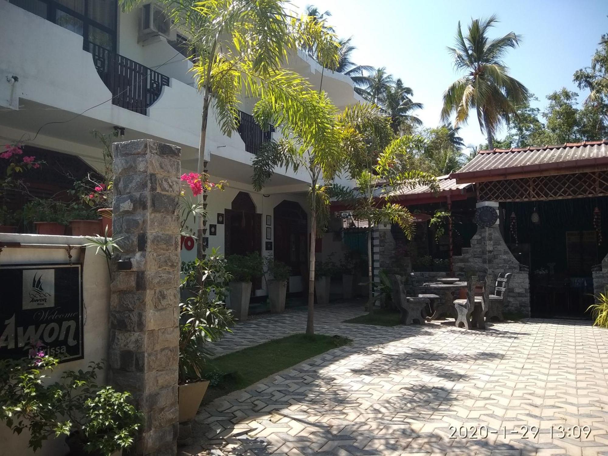 Hotel Awon Mirissa Esterno foto