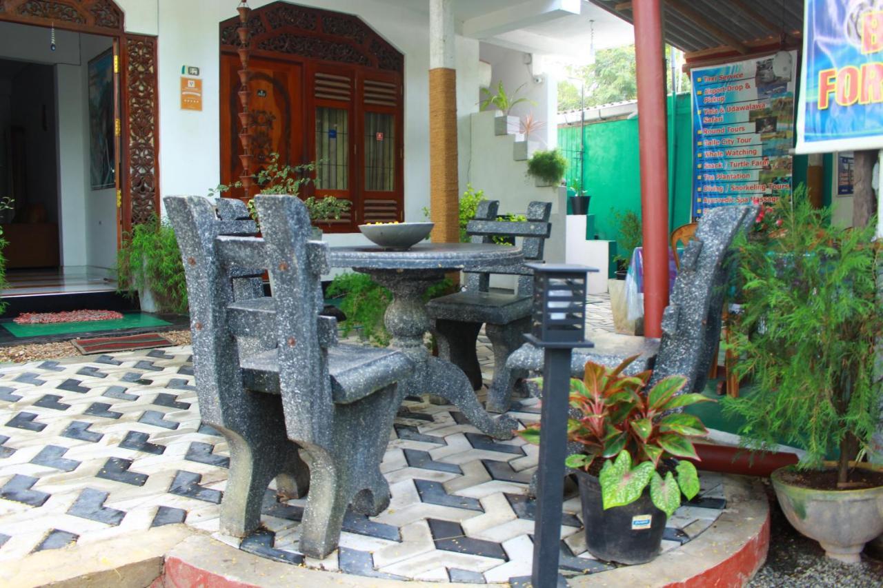 Hotel Awon Mirissa Esterno foto